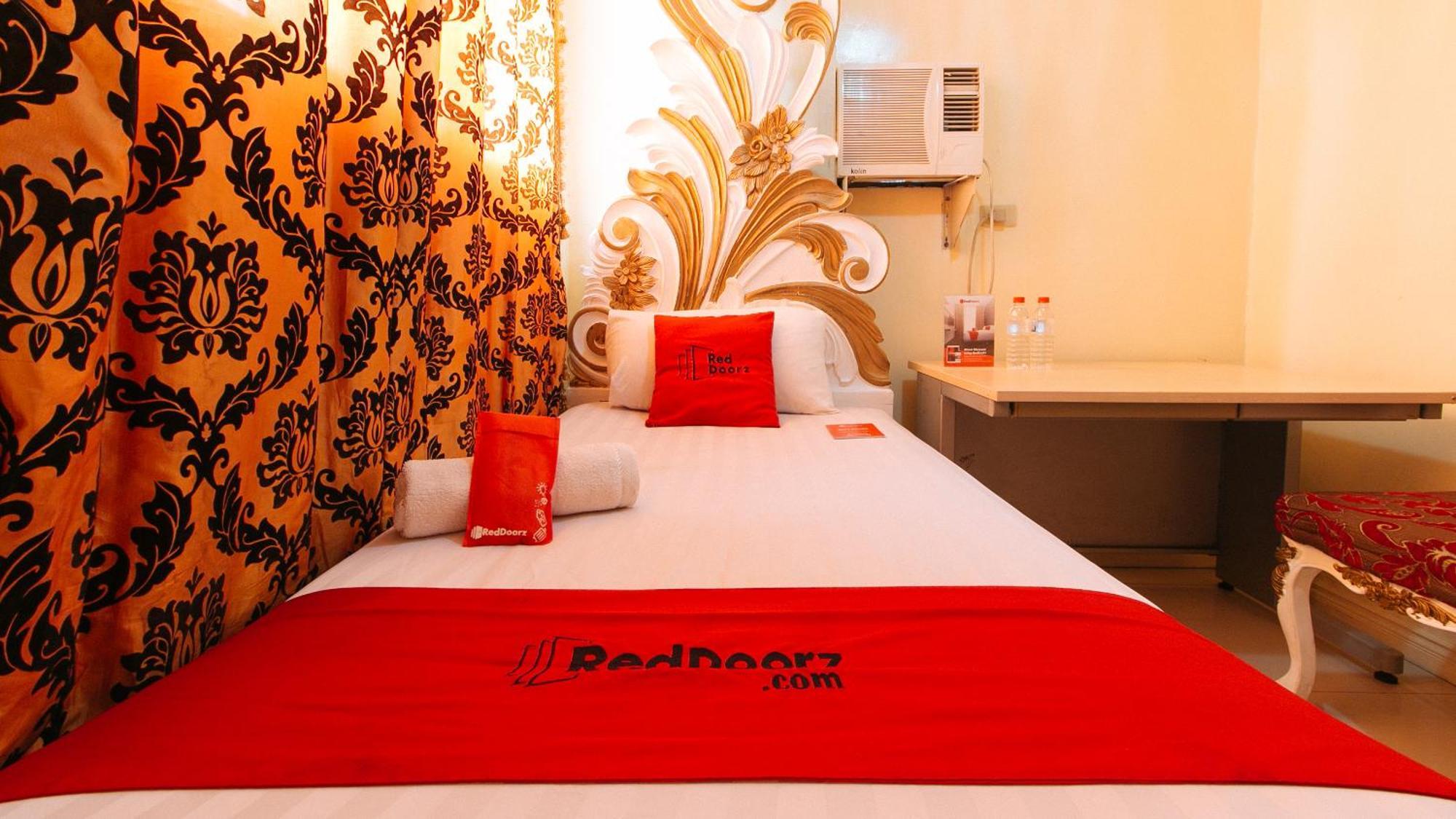 Reddoorz At Manila Venetian Hotel Экстерьер фото